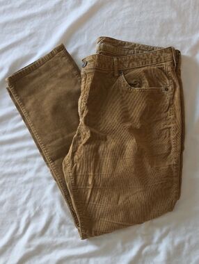 Eddie Bauer Women's Corduroy Pants in Tan Brown Boyfriend Slim Leg